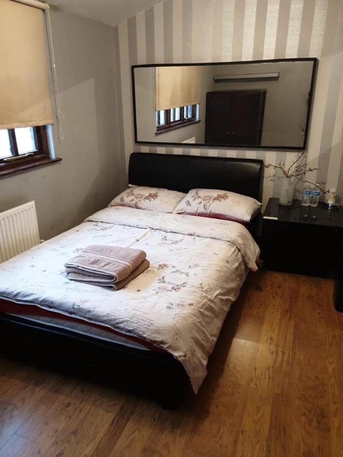 Master Room Near Heathrow Londra Dış mekan fotoğraf
